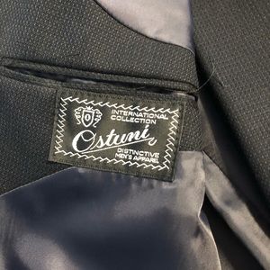 Men’s suit
